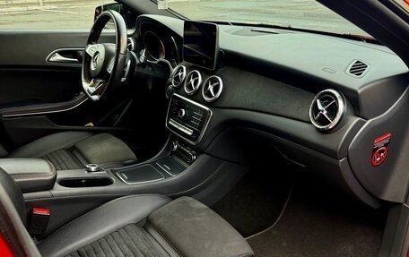 Mercedes-Benz CLA, 2018 год, 2 240 000 рублей, 15 фотография