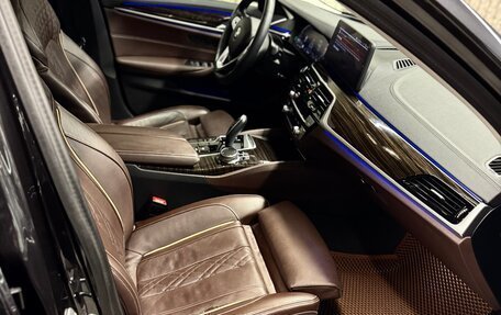 BMW 5 серия, 2023 год, 5 300 000 рублей, 8 фотография