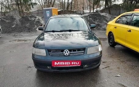 Volkswagen Passat B5+ рестайлинг, 1997 год, 230 000 рублей, 3 фотография