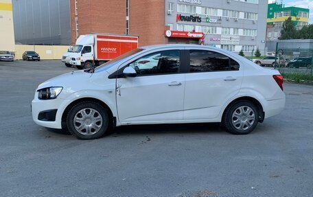 Chevrolet Aveo III, 2013 год, 380 000 рублей, 4 фотография