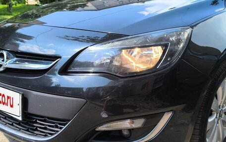 Opel Astra J, 2014 год, 1 100 000 рублей, 5 фотография