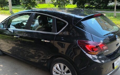 Opel Astra J, 2014 год, 1 100 000 рублей, 4 фотография