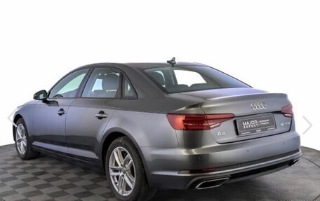 Audi A4, 2018 год, 2 500 000 рублей, 7 фотография