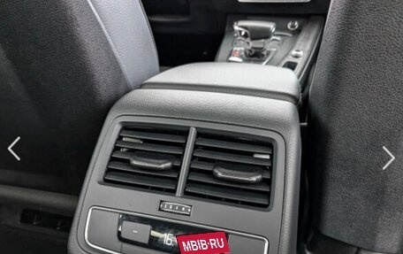 Audi A4, 2018 год, 2 500 000 рублей, 13 фотография