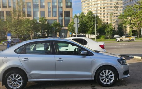 Volkswagen Polo VI (EU Market), 2013 год, 650 000 рублей, 4 фотография