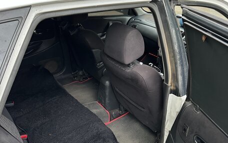 Mazda Familia, 2001 год, 335 000 рублей, 3 фотография