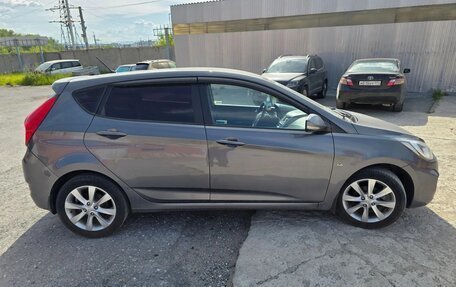 Hyundai Solaris II рестайлинг, 2012 год, 760 000 рублей, 4 фотография