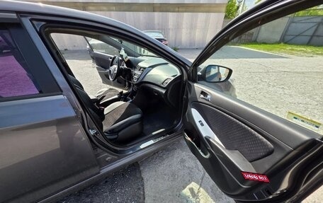 Hyundai Solaris II рестайлинг, 2012 год, 760 000 рублей, 6 фотография