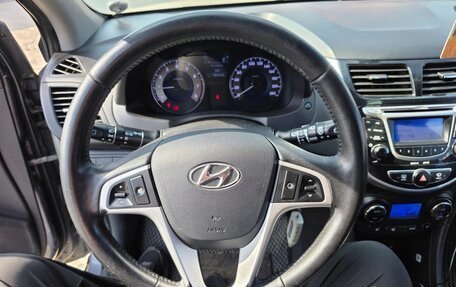 Hyundai Solaris II рестайлинг, 2012 год, 760 000 рублей, 10 фотография