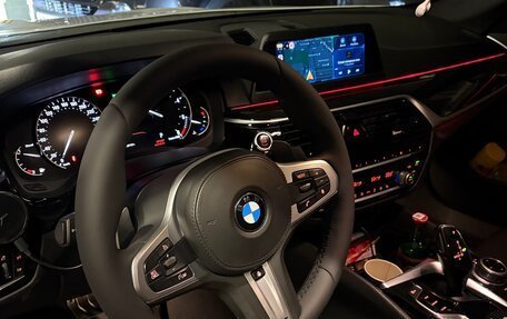 BMW 5 серия, 2017 год, 2 900 000 рублей, 18 фотография