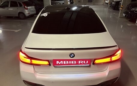 BMW 5 серия, 2017 год, 2 900 000 рублей, 11 фотография