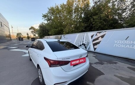 Hyundai Solaris II рестайлинг, 2017 год, 1 150 000 рублей, 10 фотография