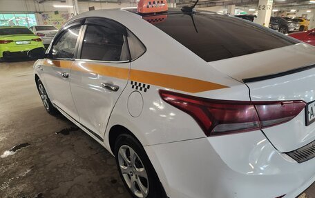 Hyundai Solaris II рестайлинг, 2017 год, 630 000 рублей, 7 фотография