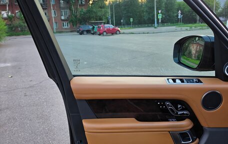 Land Rover Range Rover IV рестайлинг, 2019 год, 7 000 000 рублей, 14 фотография