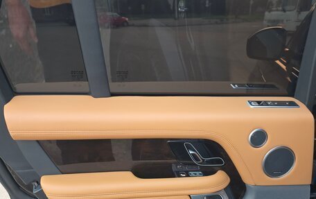 Land Rover Range Rover IV рестайлинг, 2019 год, 7 000 000 рублей, 15 фотография