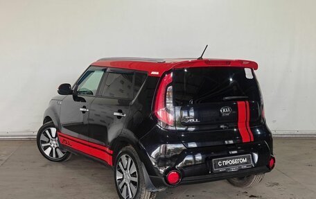 KIA Soul II рестайлинг, 2016 год, 1 385 000 рублей, 6 фотография