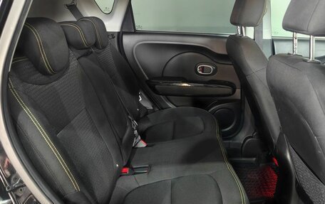 KIA Soul II рестайлинг, 2016 год, 1 385 000 рублей, 10 фотография