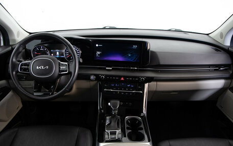 KIA Carnival, 2022 год, 3 799 000 рублей, 11 фотография