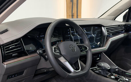 Volkswagen Touareg III, 2025 год, 8 045 000 рублей, 7 фотография
