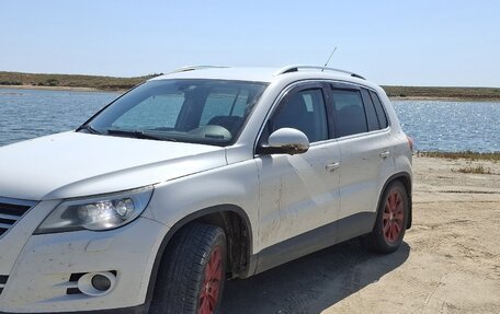 Volkswagen Tiguan I, 2008 год, 940 000 рублей, 1 фотография