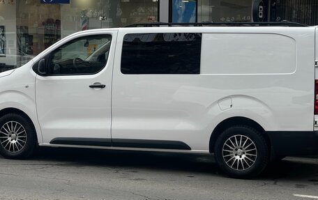 Peugeot Expert, 2022 год, 2 200 000 рублей, 16 фотография
