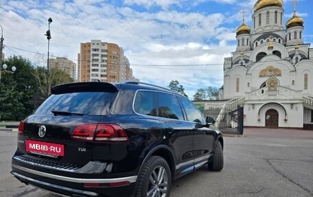 Volkswagen Touareg III, 2018 год, 3 790 000 рублей, 8 фотография