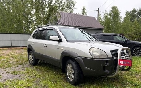 Hyundai Tucson III, 2006 год, 650 000 рублей, 2 фотография