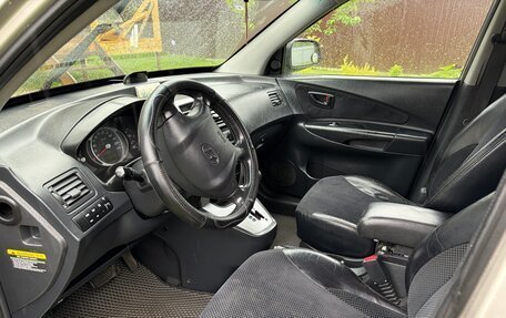 Hyundai Tucson III, 2006 год, 650 000 рублей, 14 фотография