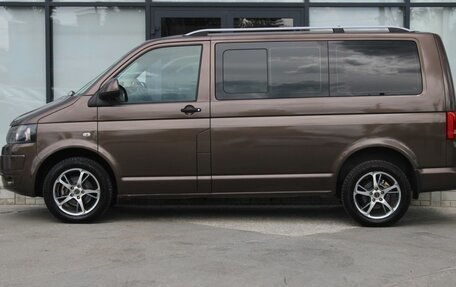 Volkswagen Caravelle T5, 2012 год, 1 880 000 рублей, 11 фотография