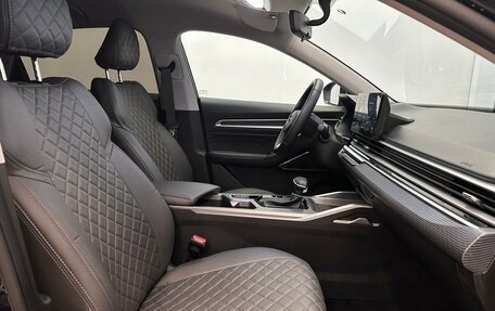 Geely Emgrand, 2023 год, 1 690 000 рублей, 12 фотография
