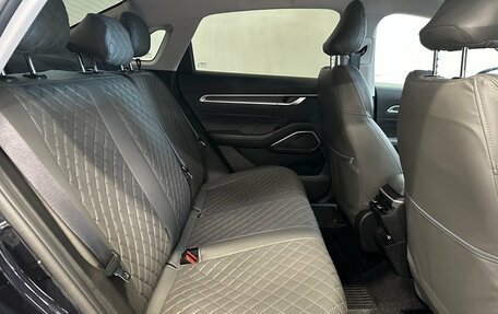 Geely Emgrand, 2023 год, 1 690 000 рублей, 13 фотография