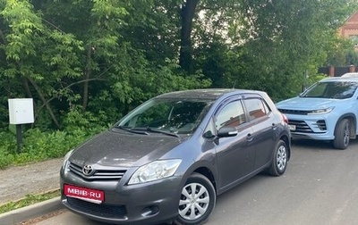 Toyota Auris II, 2011 год, 1 049 000 рублей, 1 фотография