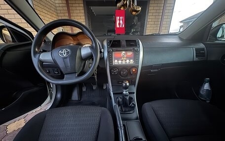Toyota Corolla, 2012 год, 1 080 000 рублей, 9 фотография