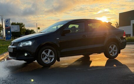 Volkswagen Polo VI (EU Market), 2012 год, 730 000 рублей, 2 фотография