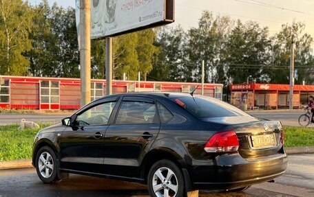 Volkswagen Polo VI (EU Market), 2012 год, 730 000 рублей, 4 фотография