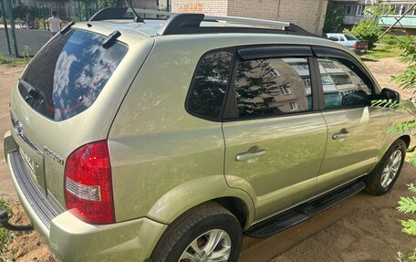 Hyundai Tucson III, 2006 год, 850 000 рублей, 2 фотография