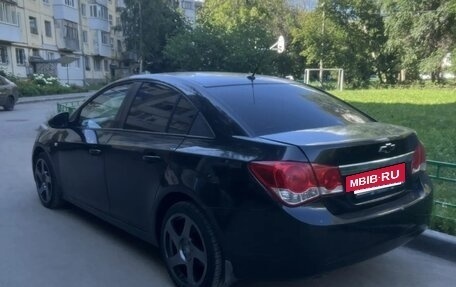Chevrolet Cruze II, 2012 год, 570 000 рублей, 3 фотография