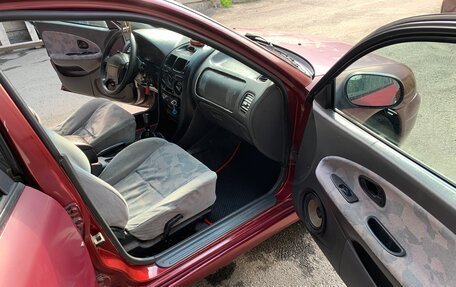 Mitsubishi Carisma I, 1996 год, 170 000 рублей, 11 фотография