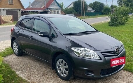 Toyota Auris II, 2011 год, 1 049 000 рублей, 3 фотография