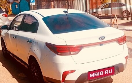 KIA Rio IV, 2020 год, 1 400 000 рублей, 3 фотография