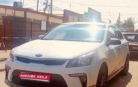 KIA Rio IV, 2020 год, 1 400 000 рублей, 2 фотография