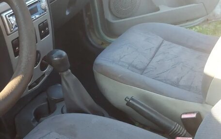 Renault Logan I, 2006 год, 300 000 рублей, 6 фотография