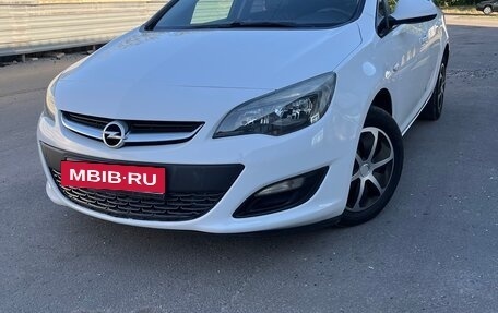Opel Astra J, 2014 год, 735 000 рублей, 12 фотография