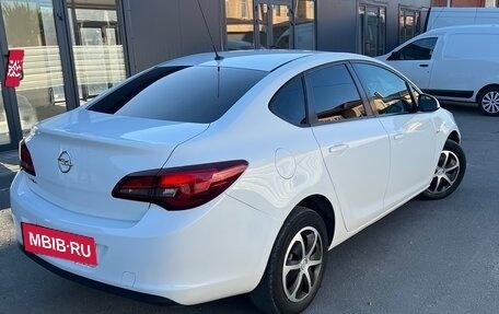 Opel Astra J, 2014 год, 735 000 рублей, 9 фотография