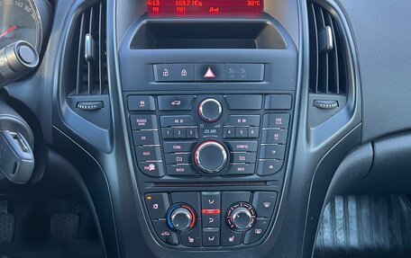 Opel Astra J, 2014 год, 735 000 рублей, 19 фотография