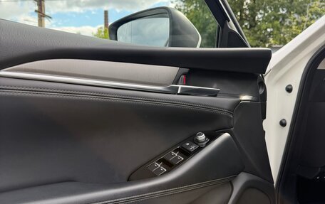 Mazda 6, 2021 год, 3 000 000 рублей, 8 фотография