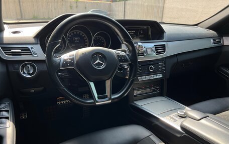 Mercedes-Benz E-Класс, 2015 год, 2 250 000 рублей, 10 фотография
