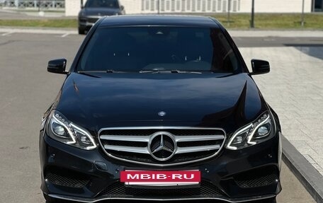 Mercedes-Benz E-Класс, 2015 год, 2 250 000 рублей, 3 фотография