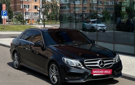 Mercedes-Benz E-Класс, 2015 год, 2 250 000 рублей, 2 фотография