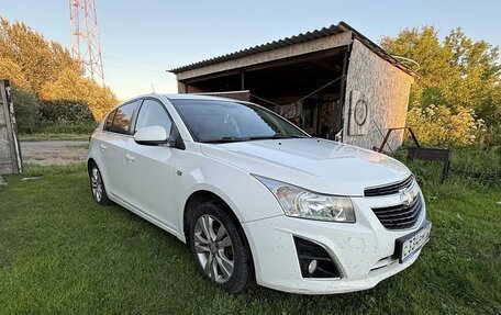 Chevrolet Cruze II, 2013 год, 600 000 рублей, 2 фотография